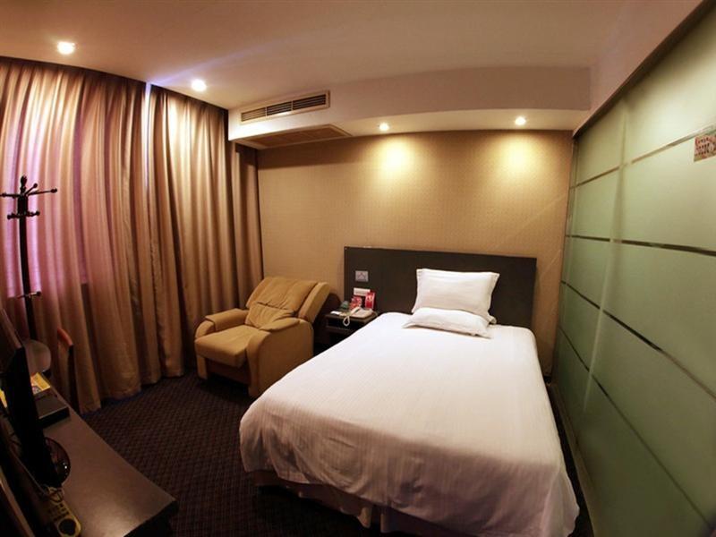 Greentree Inn Wenzhou Lucheng Xiaonanmen Express Hotel Exteriör bild