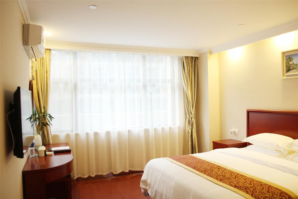 Greentree Inn Wenzhou Lucheng Xiaonanmen Express Hotel Exteriör bild